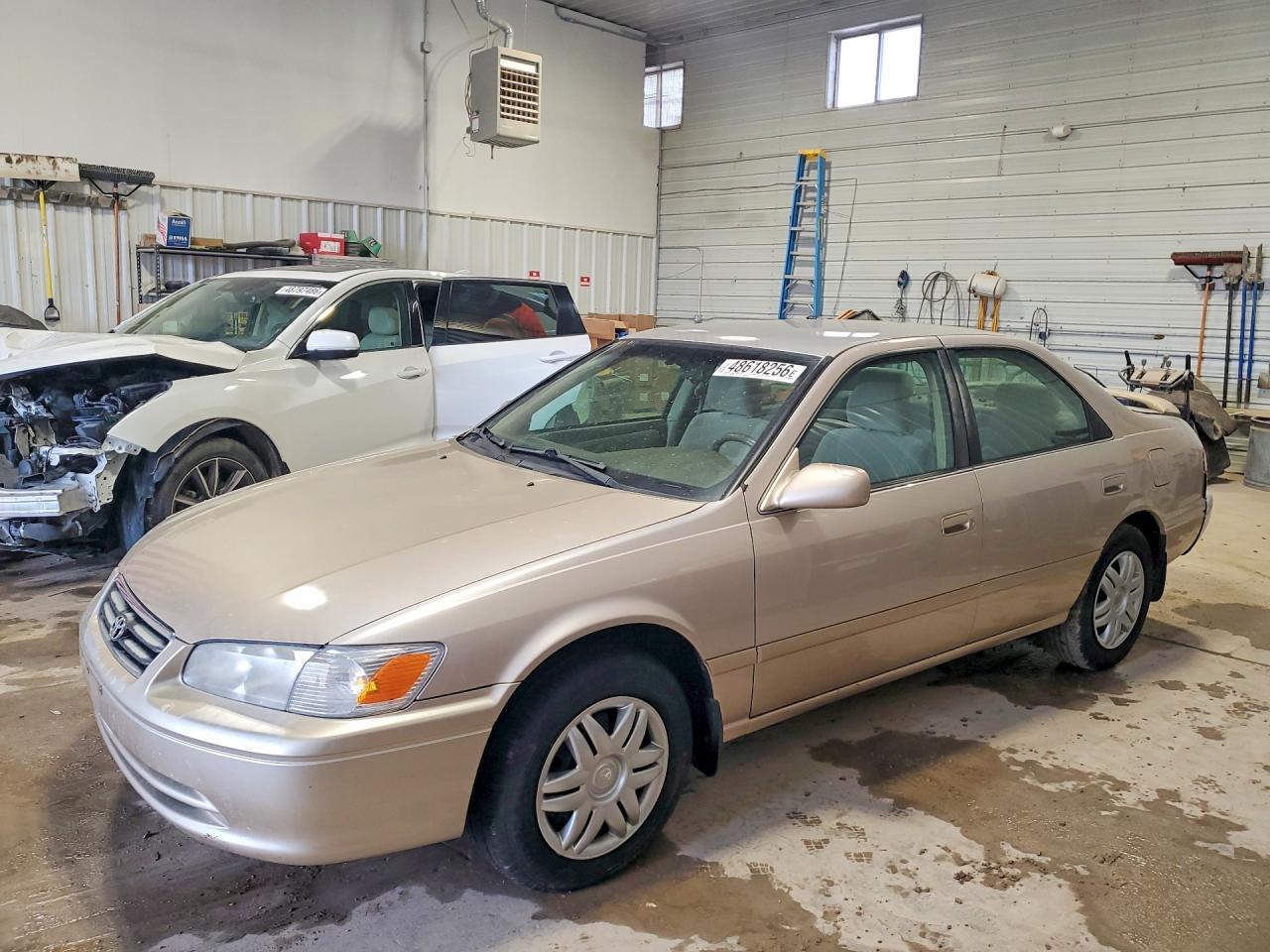 2000 TOYOTA CAMRY