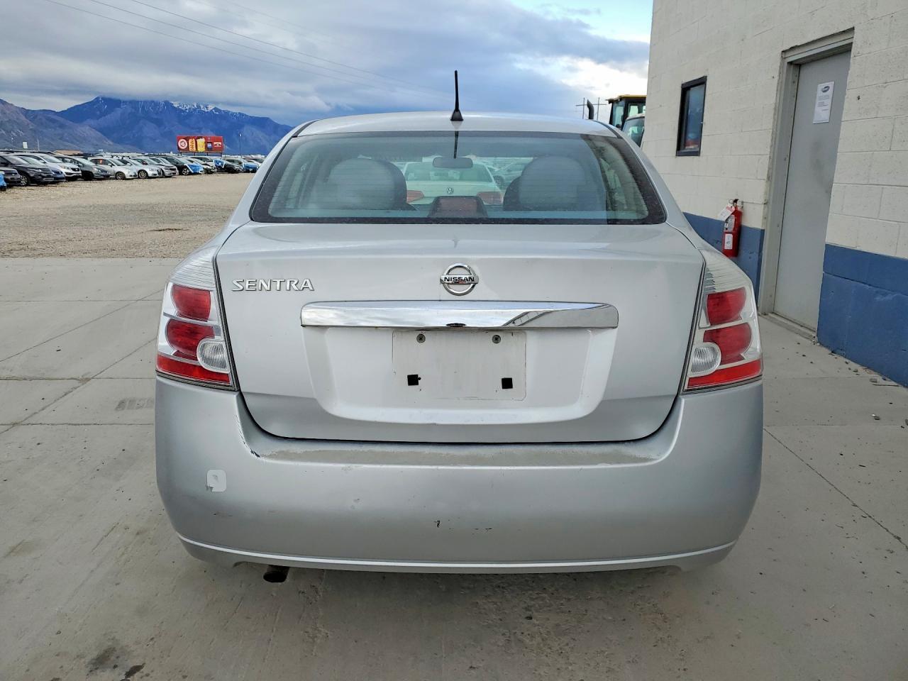 2010 NISSAN SENTRA