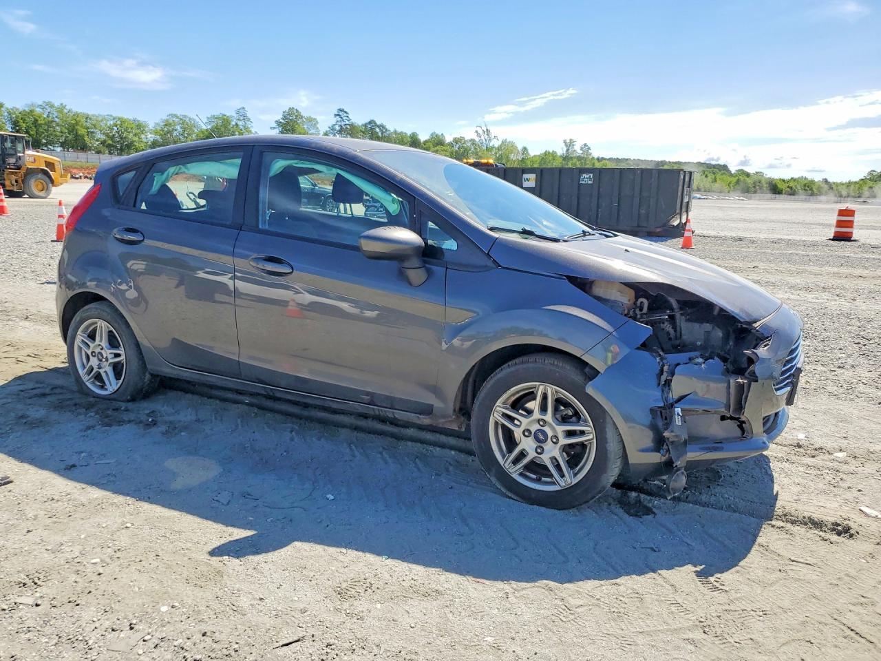 2017 FORD Fiesta