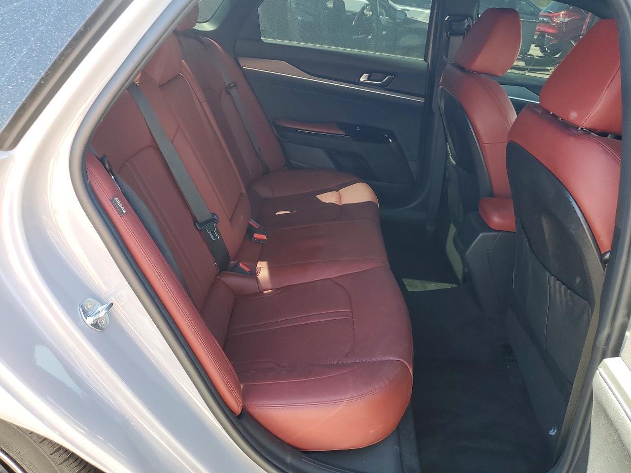 2025 KIA K5