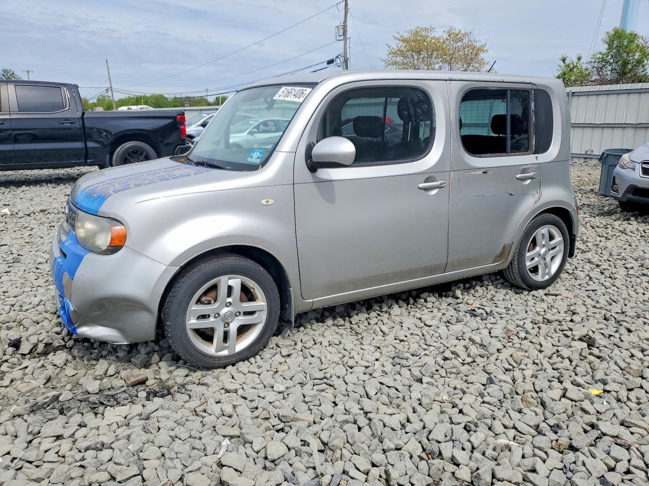 2010 NISSAN CUBE