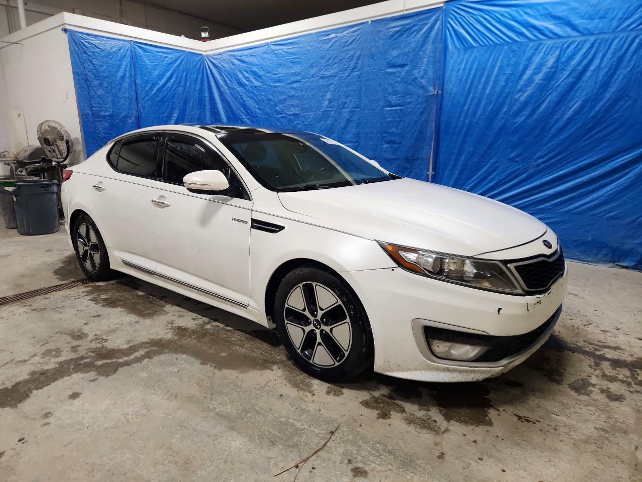 2013 KIA Optima Hybrid