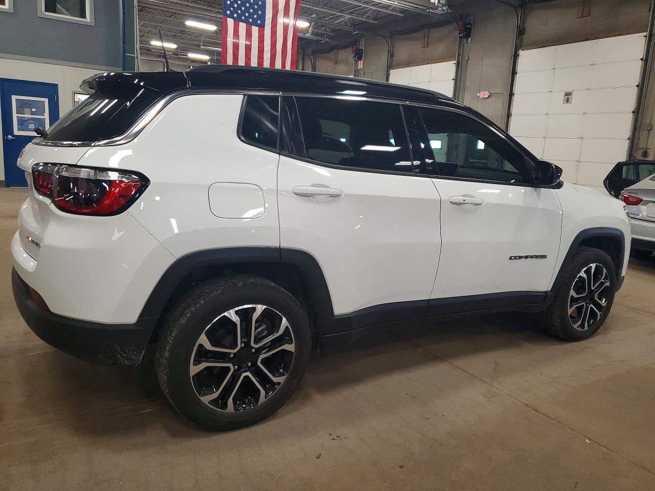 2023 JEEP Compass
