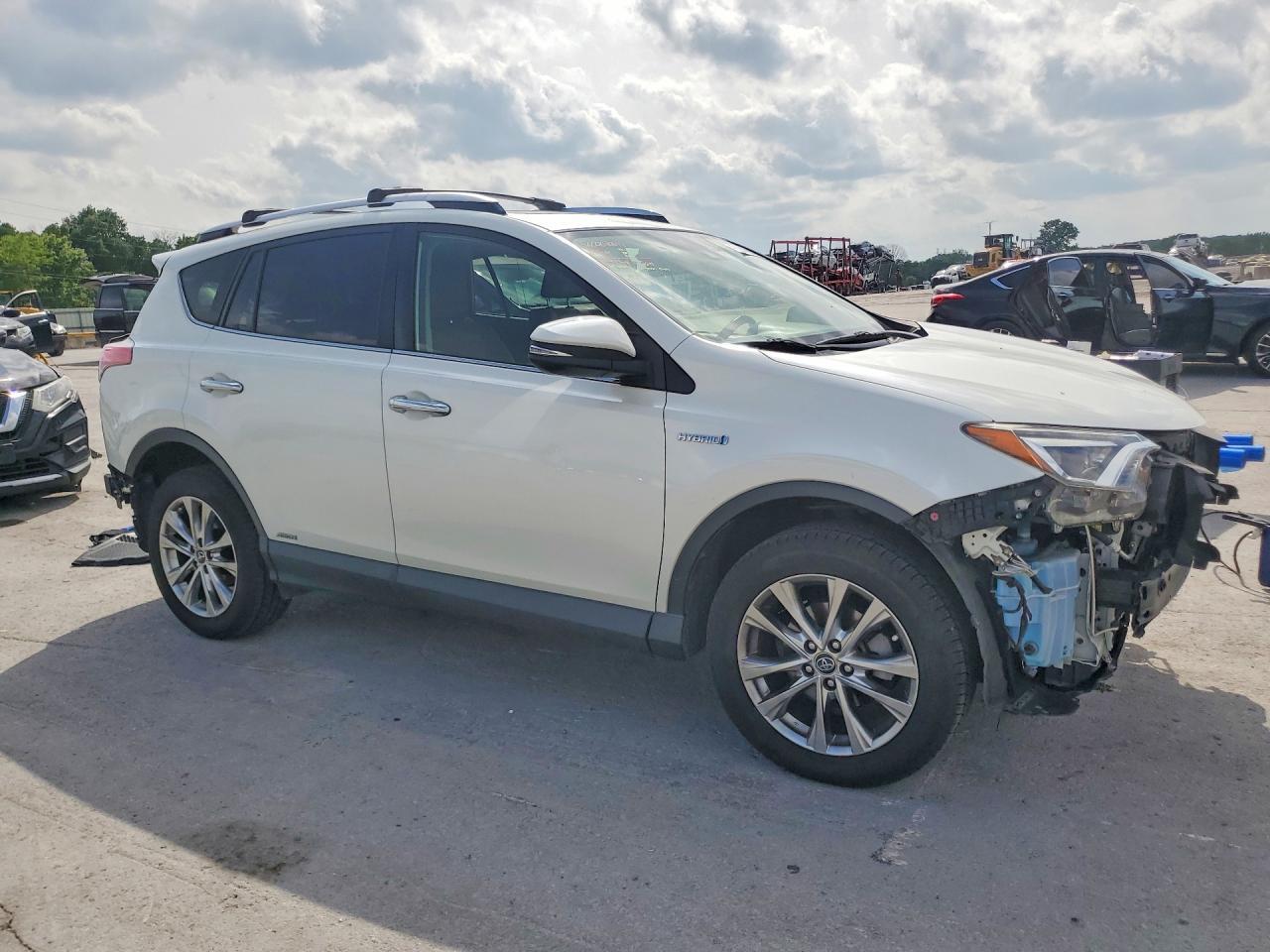 2016 TOYOTA RAV4
