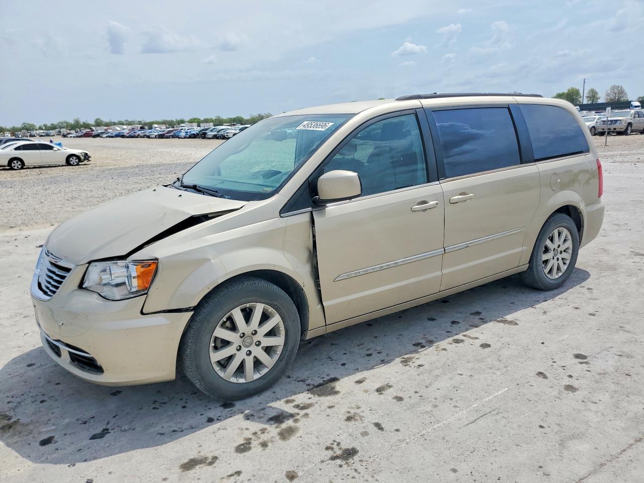 2013 CHRYSLER Town & Country