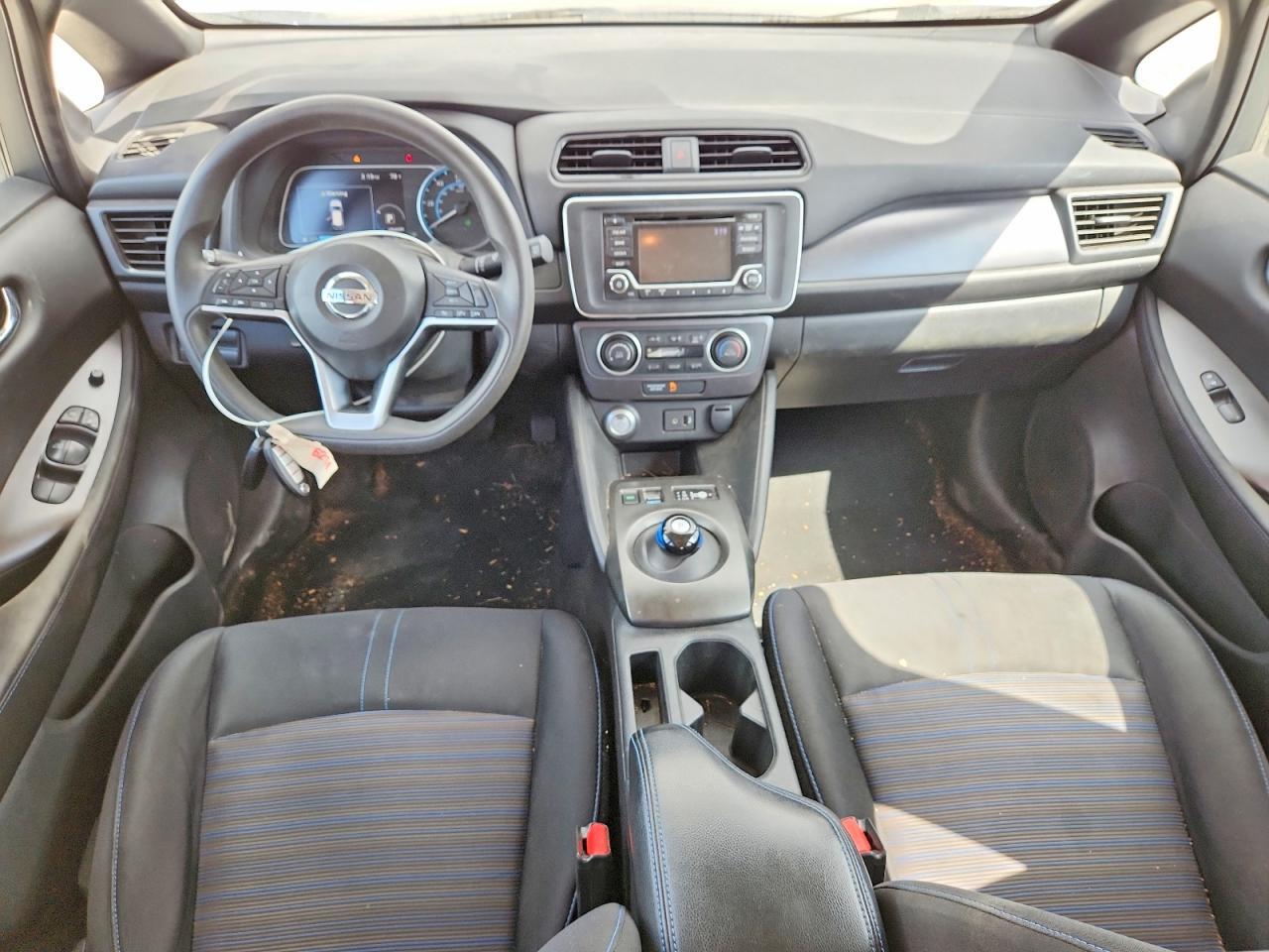 2018 NISSAN LEAF