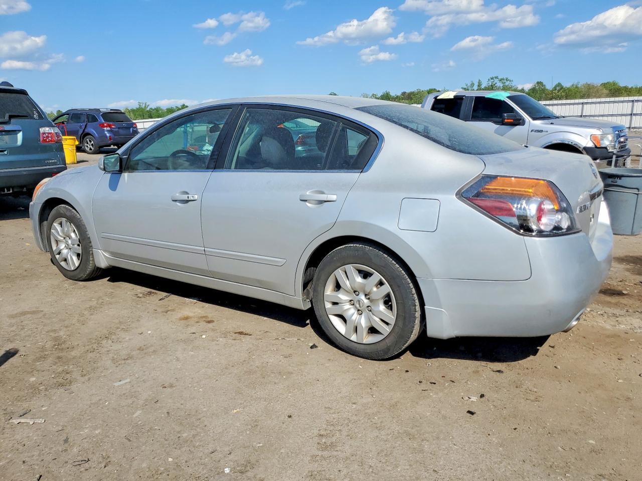 2012 NISSAN ALTIMA