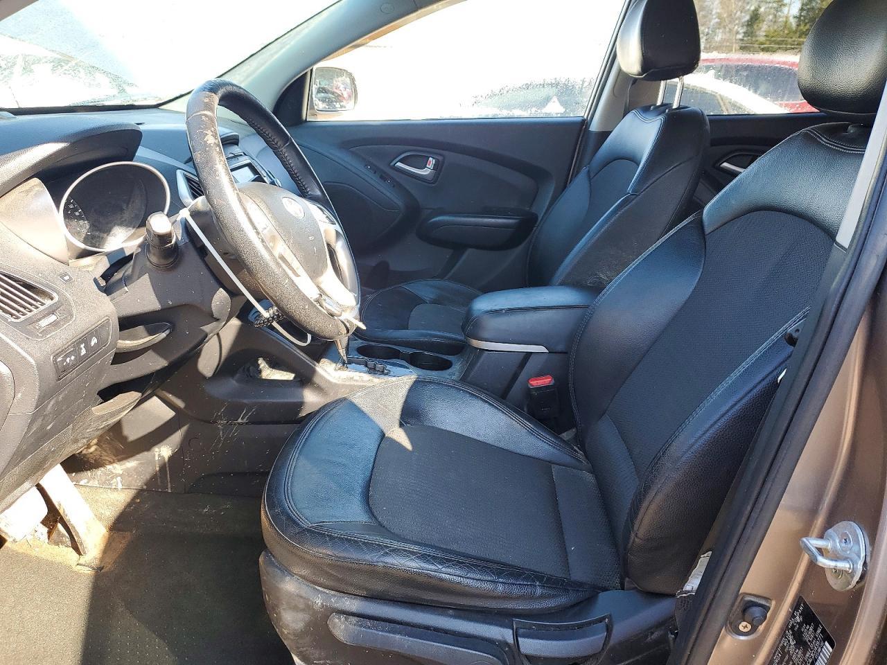 2012 HYUNDAI TUCSON