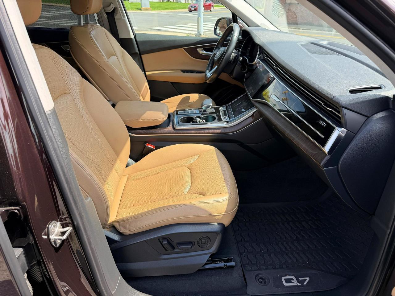 2020 AUDI Q7