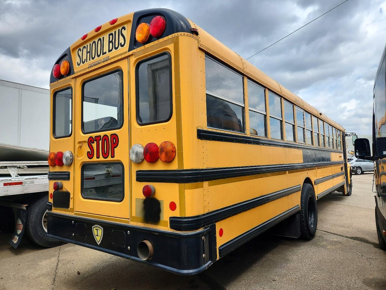 2011 IC CORPORATION Ce Series School