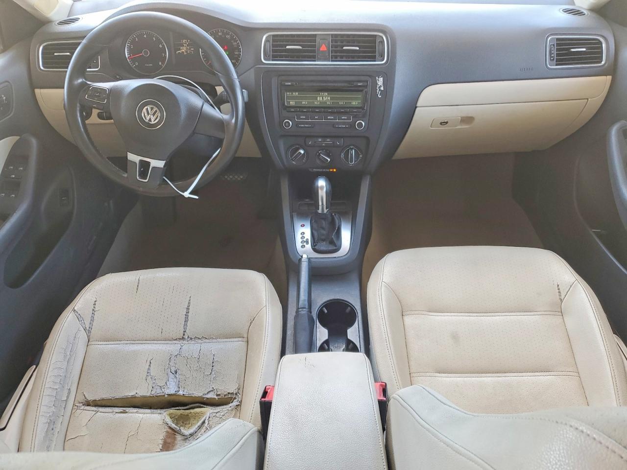 2012 VOLKSWAGEN JETTA