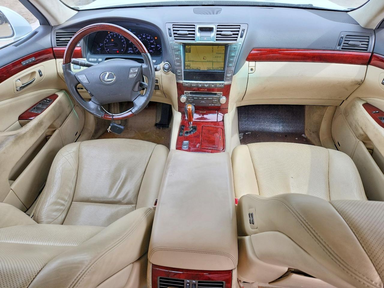 2010 LEXUS LS 460