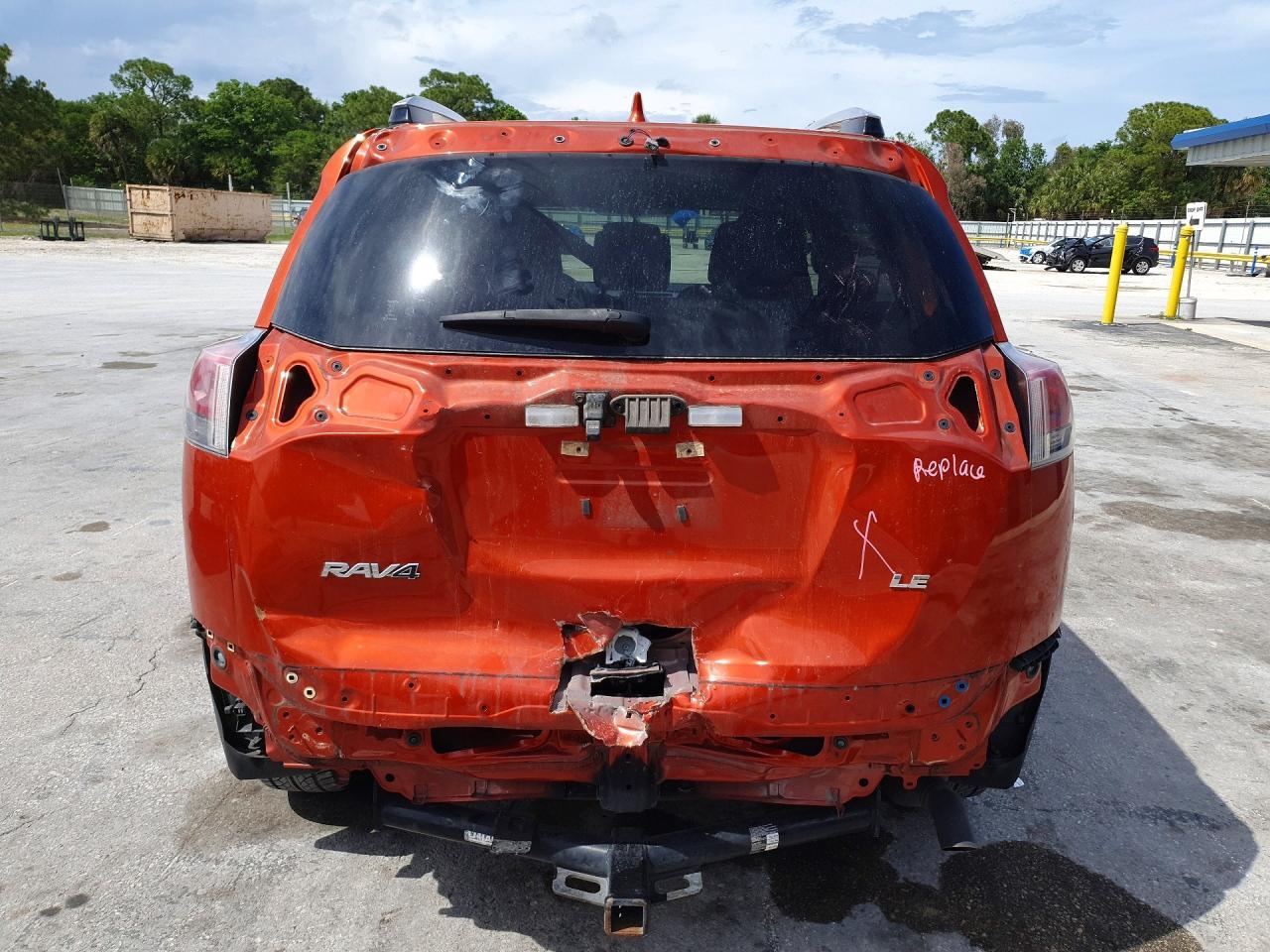 2016 TOYOTA RAV4