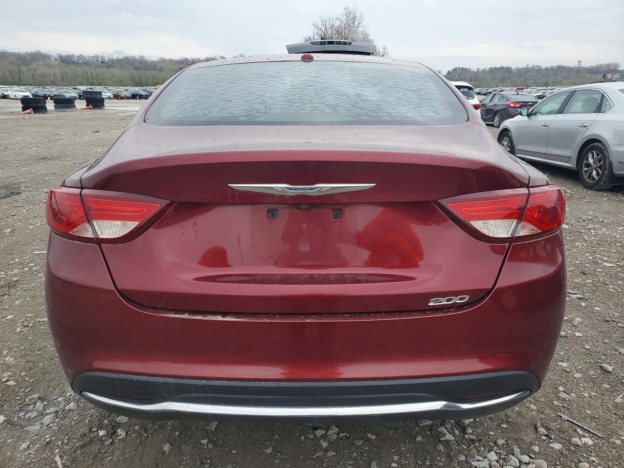 2015 CHRYSLER 200