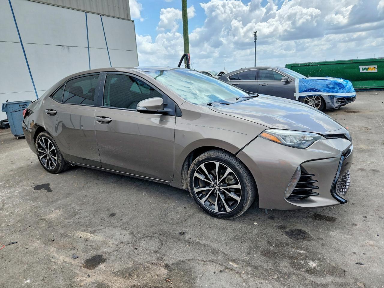 2018 TOYOTA COROLLA