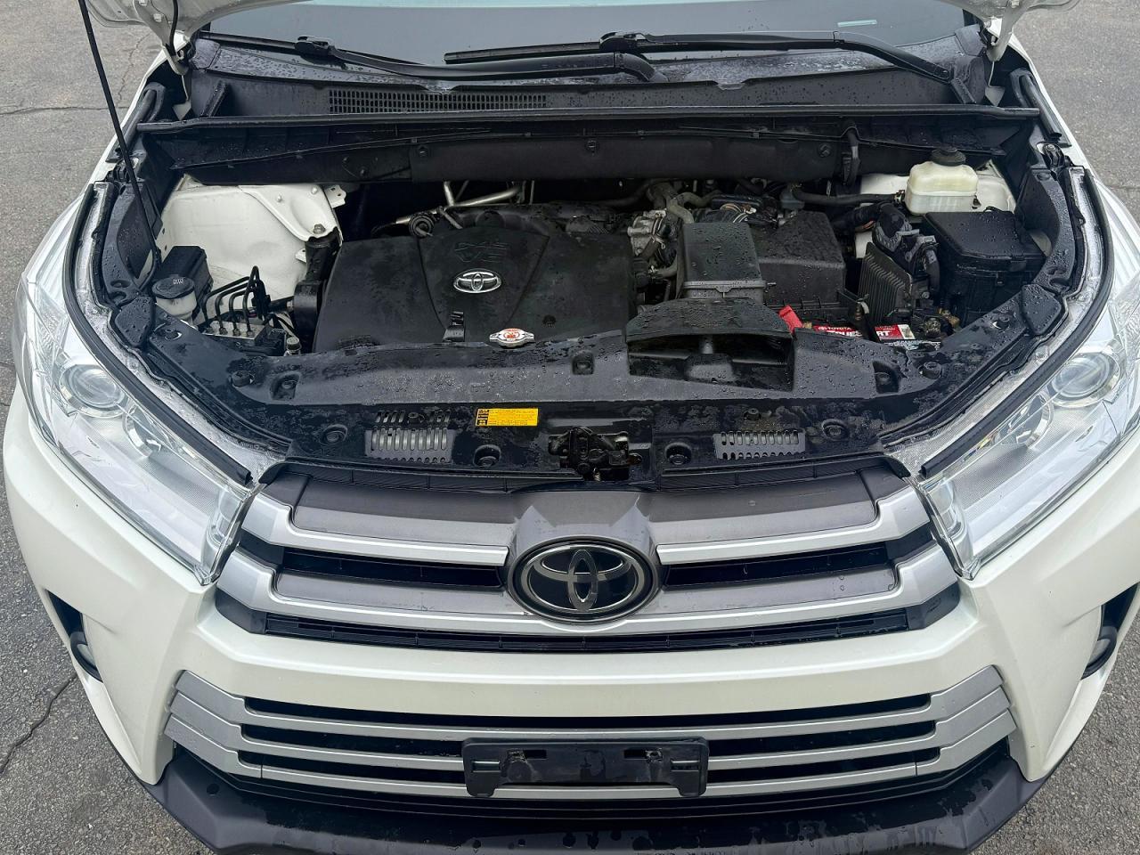 2018 TOYOTA HIGHLANDER