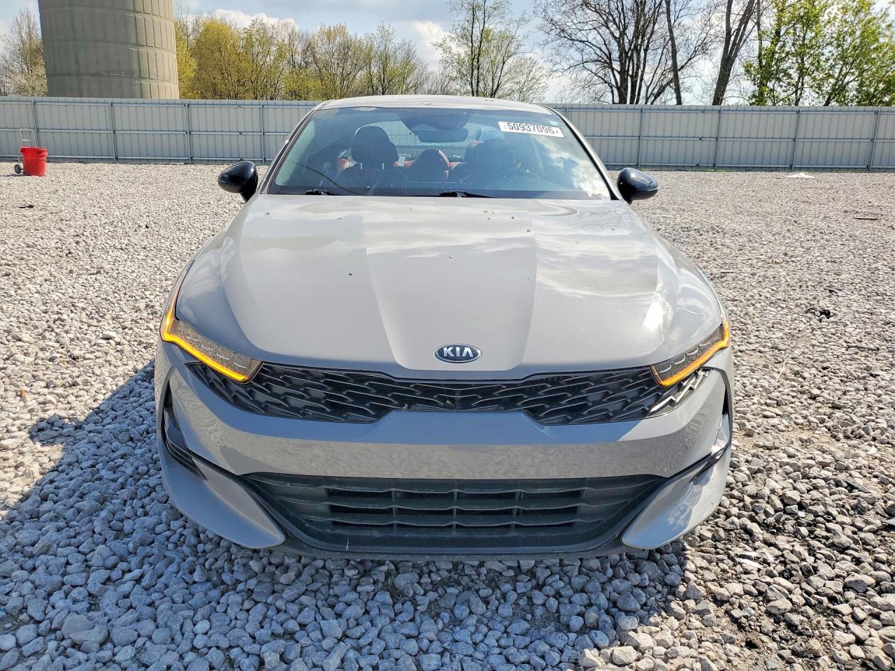 2021 KIA K5