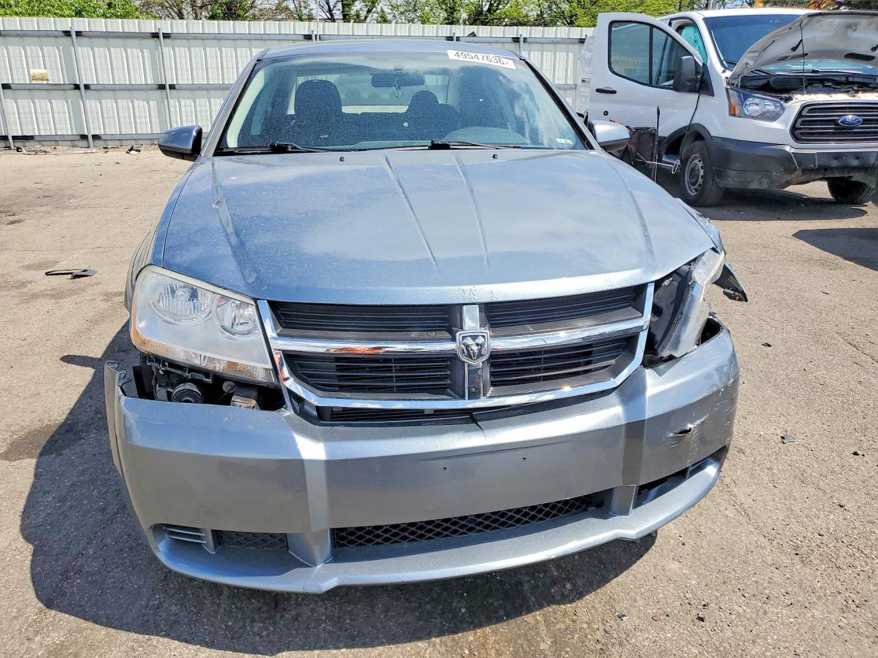 2010 DODGE Avenger