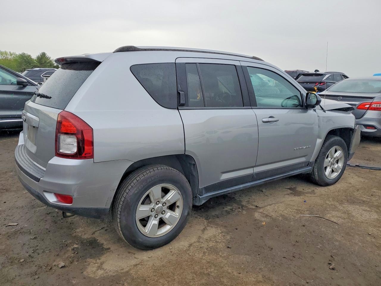 2015 JEEP Compass