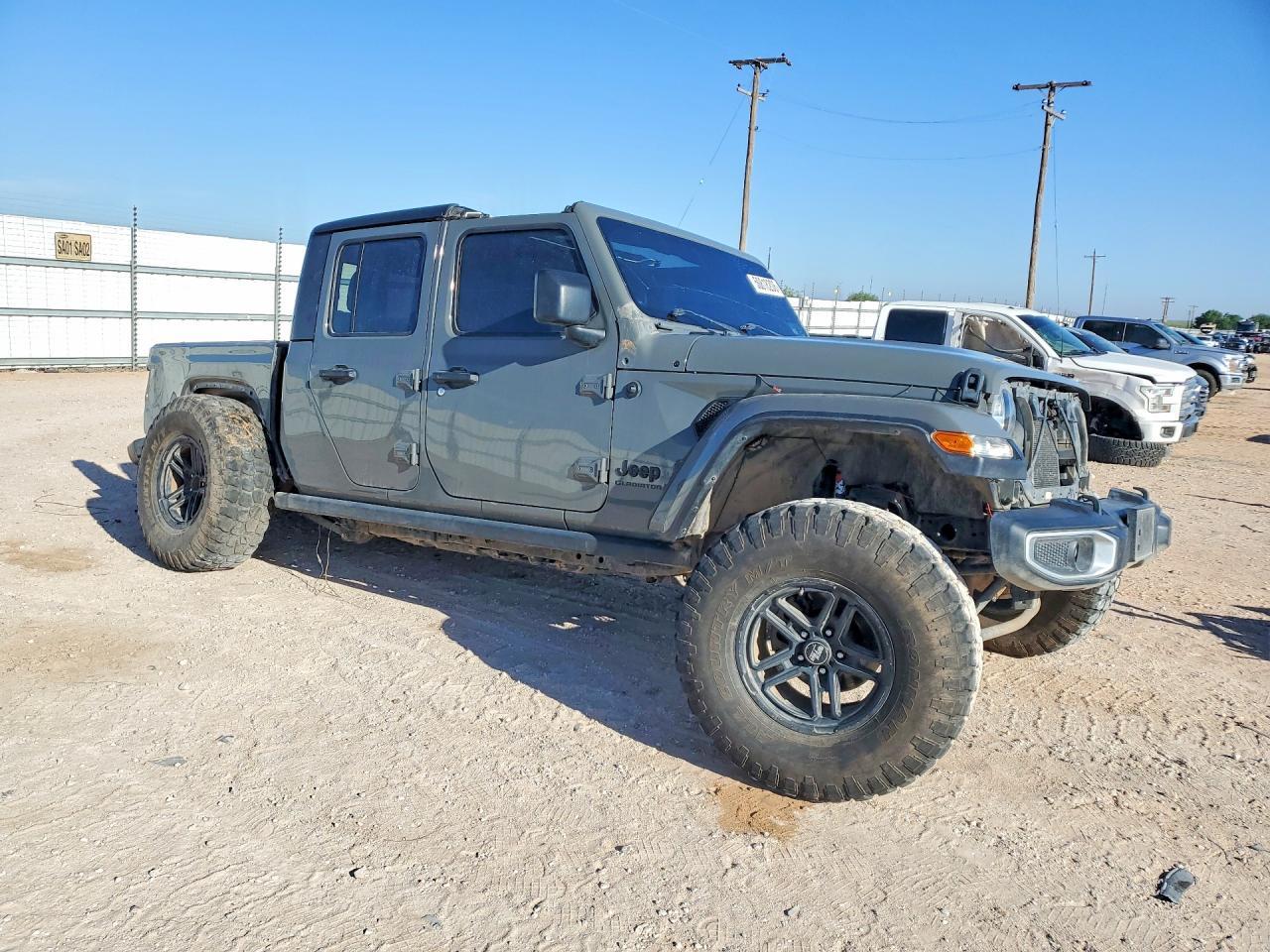 2020 JEEP Gladiator
