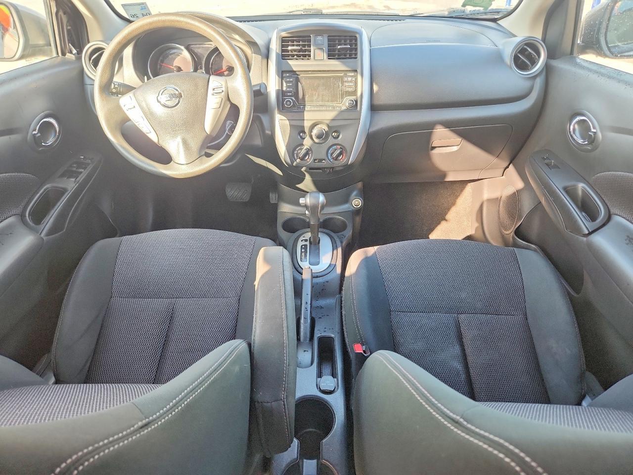 2017 NISSAN VERSA