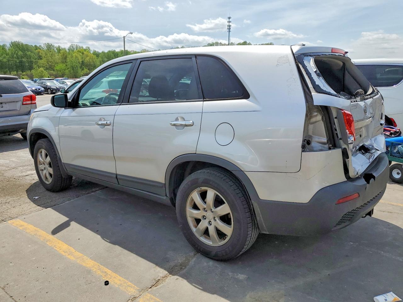 2011 KIA SORENTO