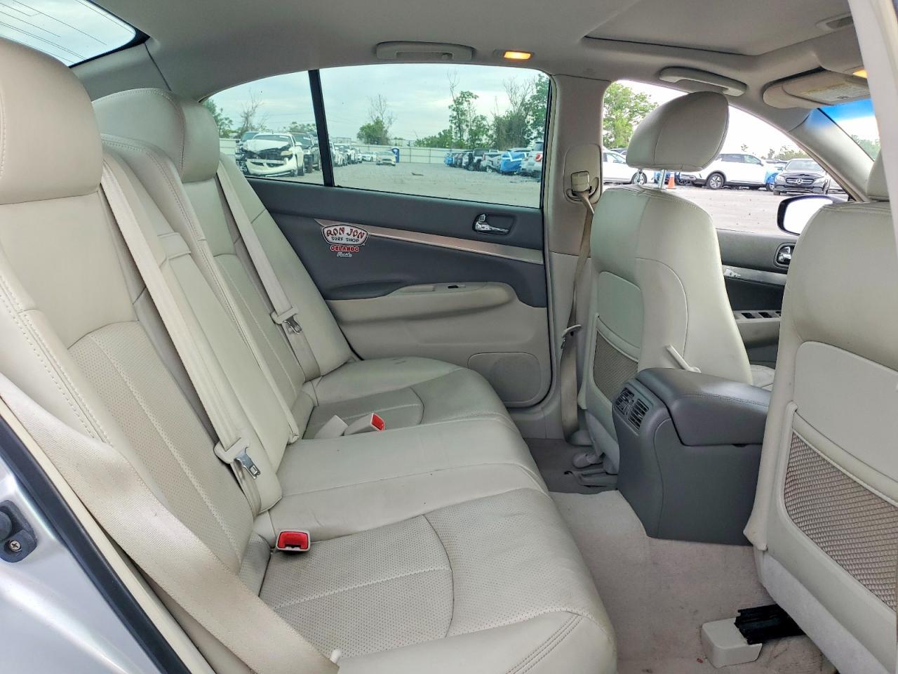 2013 INFINITI G37