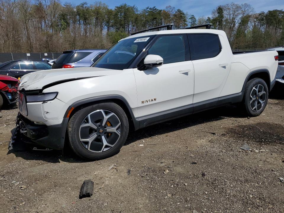 2023 RIVIAN R1t