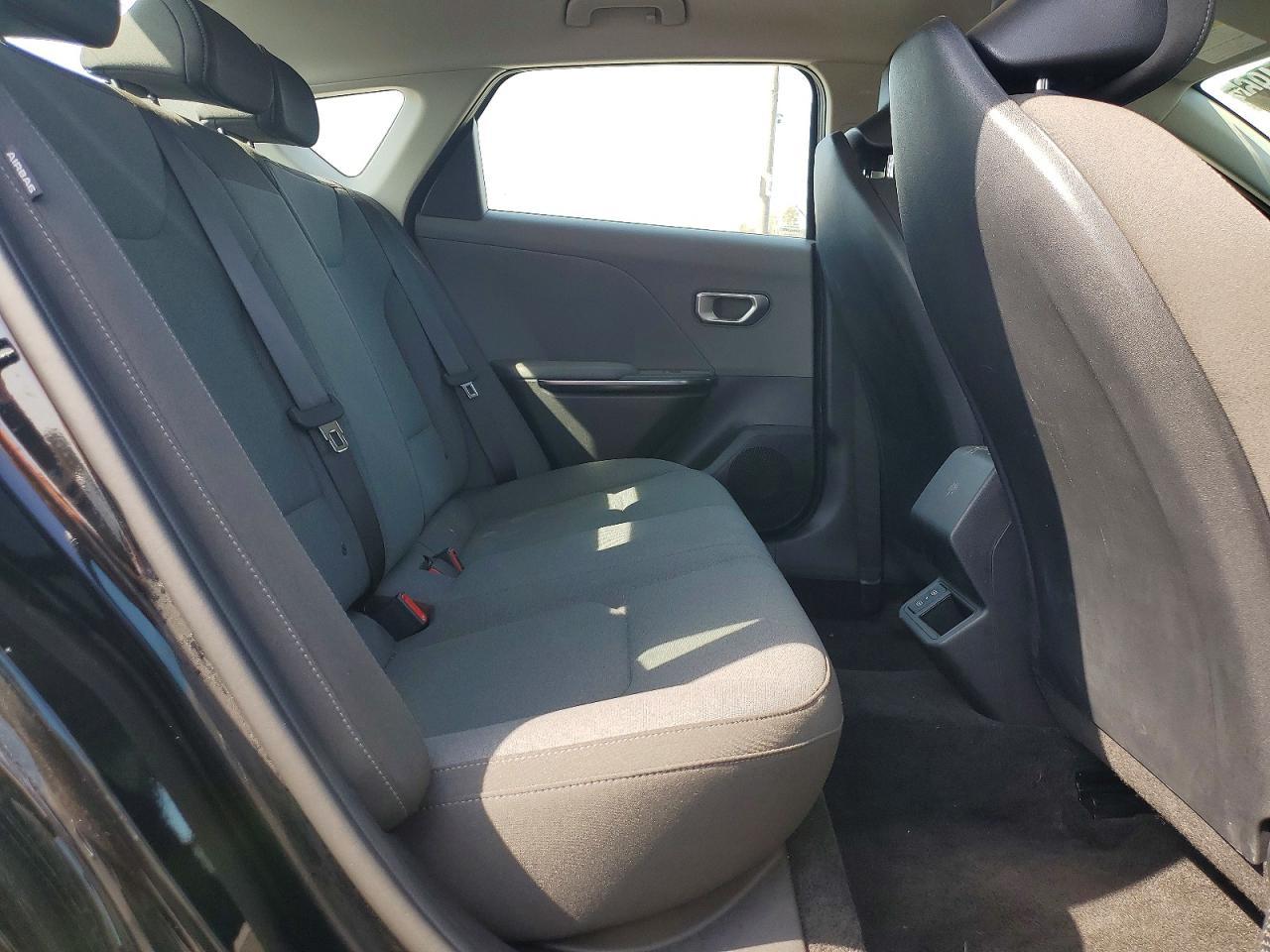 2025 KIA K4