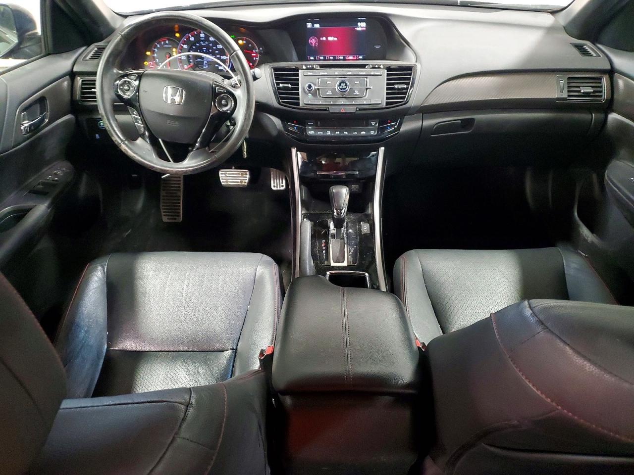 2017 HONDA ACCORD