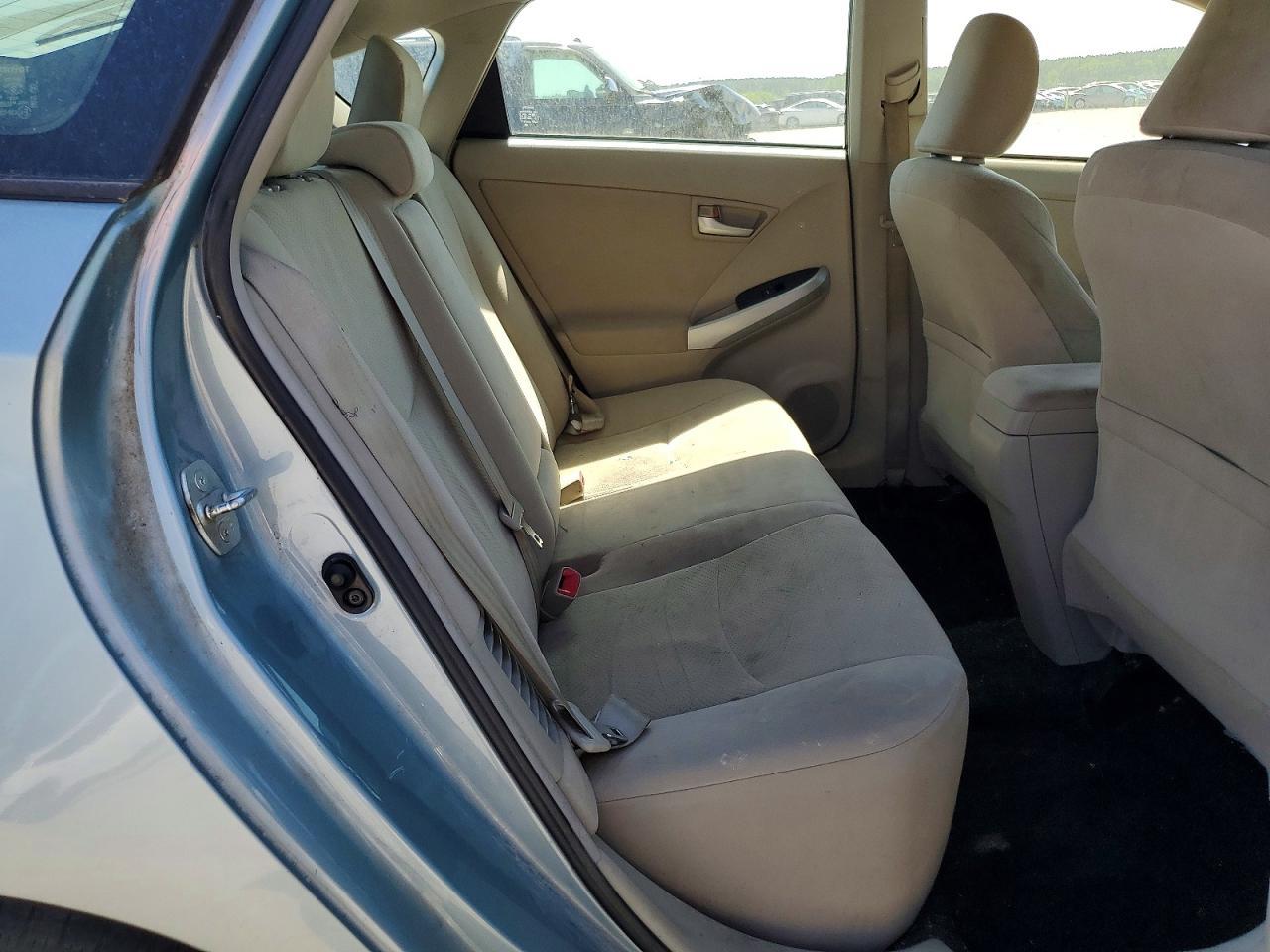 2014 TOYOTA PRIUS