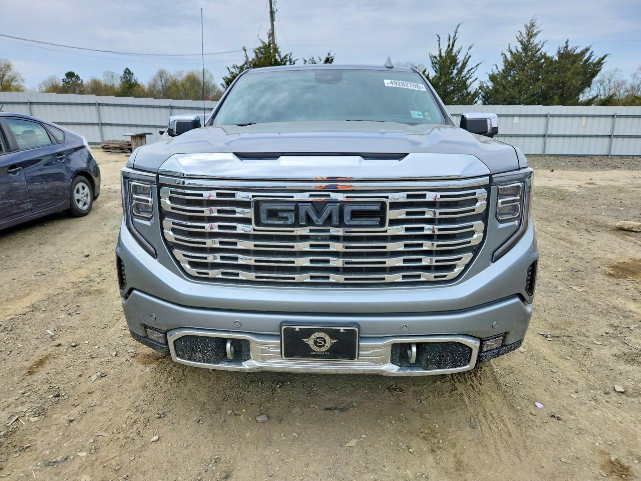 2023 GMC Sierra