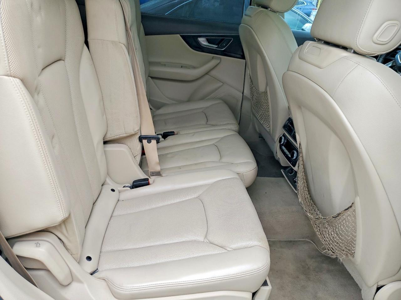 2017 AUDI Q7
