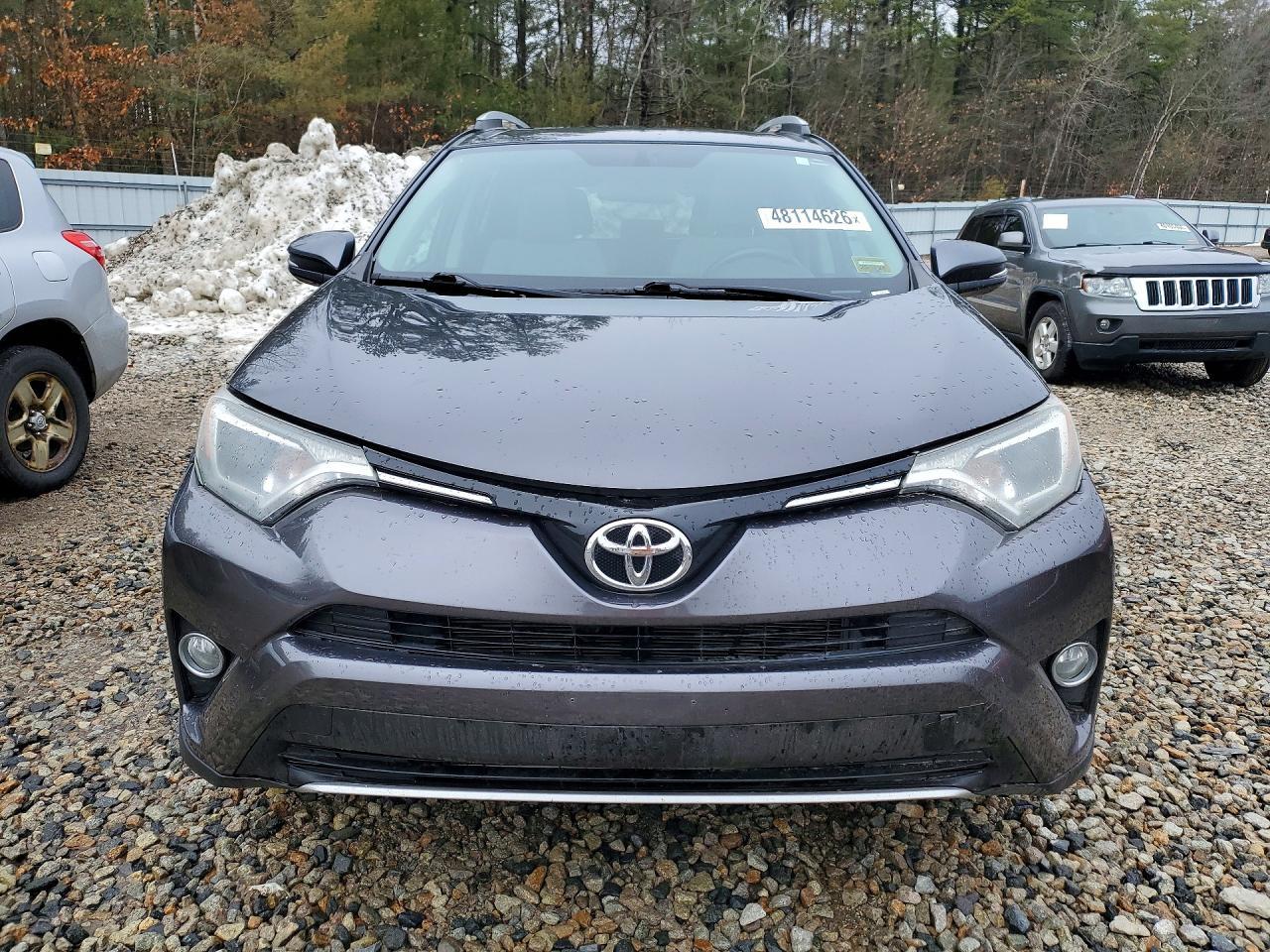 2016 TOYOTA RAV4