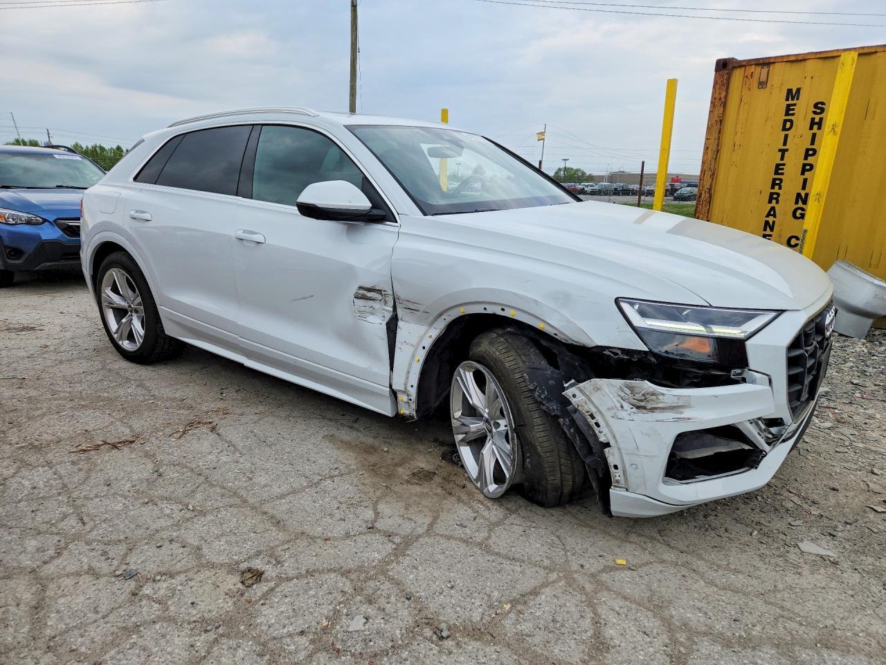 2020 AUDI Q8