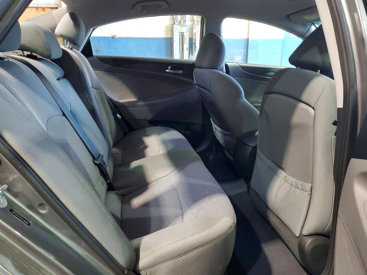 2014 HYUNDAI SONATA