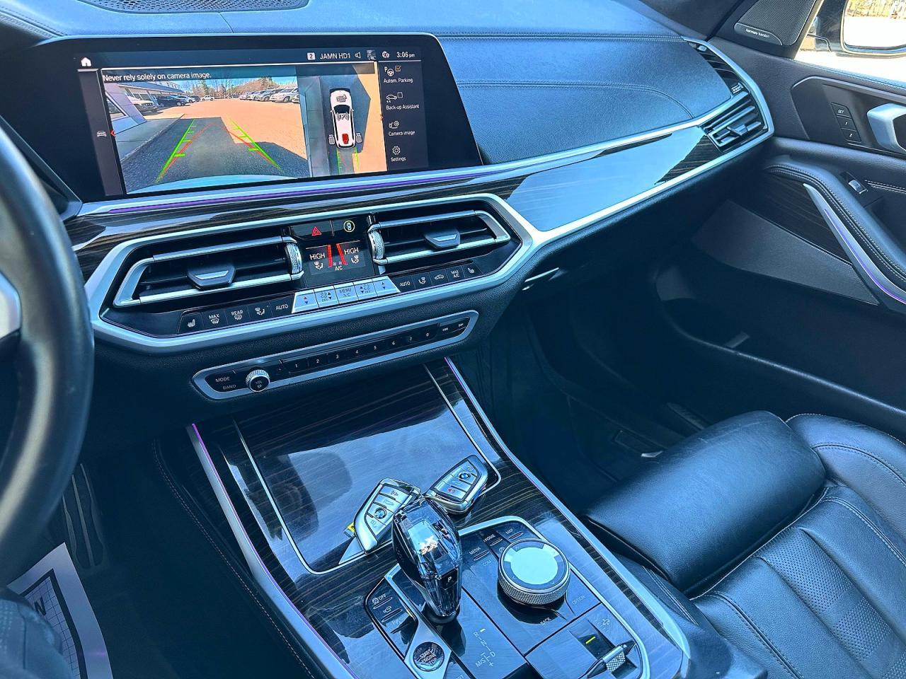 2021 BMW X7