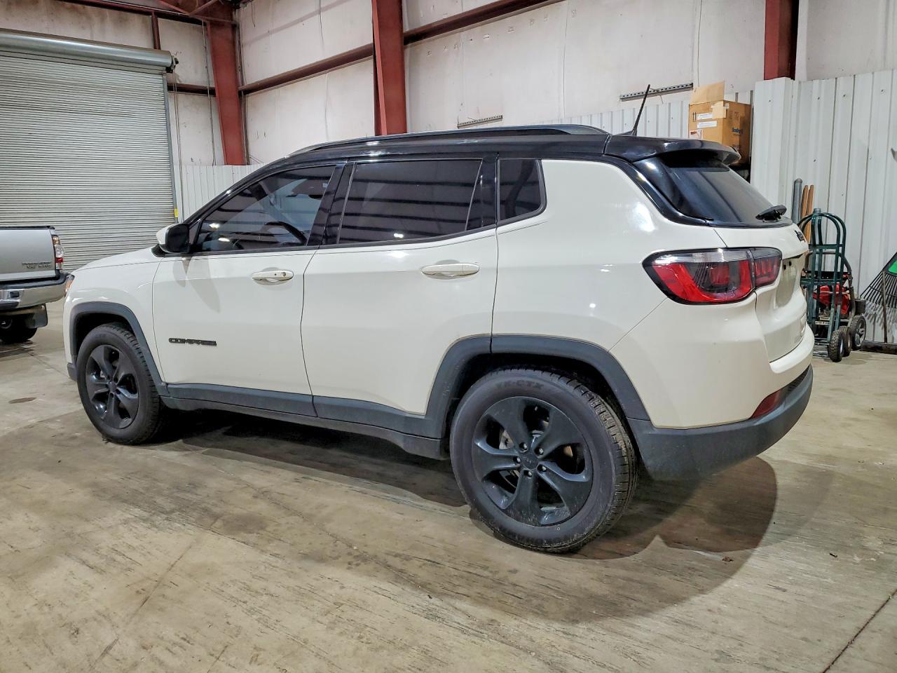 2020 JEEP Compass