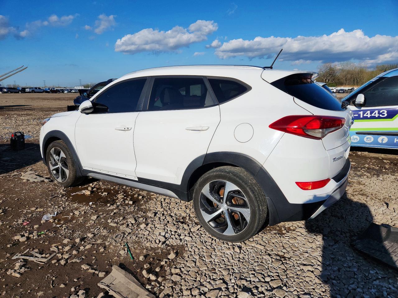 2017 HYUNDAI TUCSON