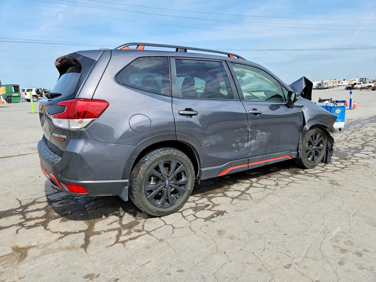2020 SUBARU FORESTER