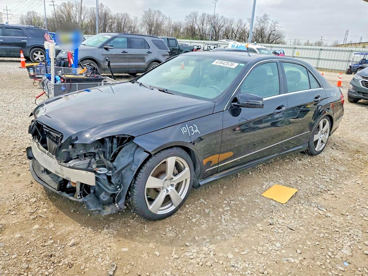 2011 MERCEDES-BENZ E-Class