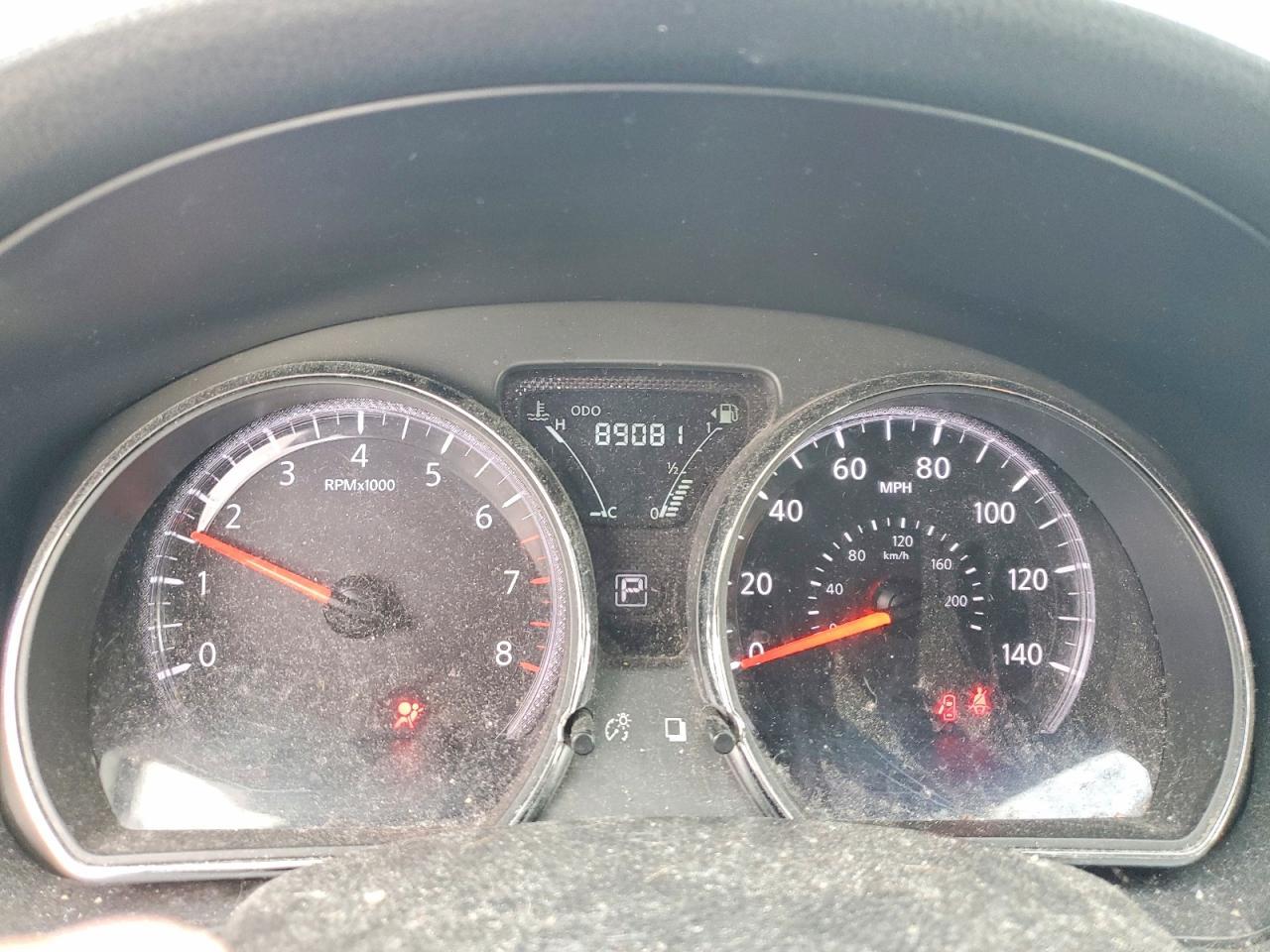 2017 NISSAN VERSA