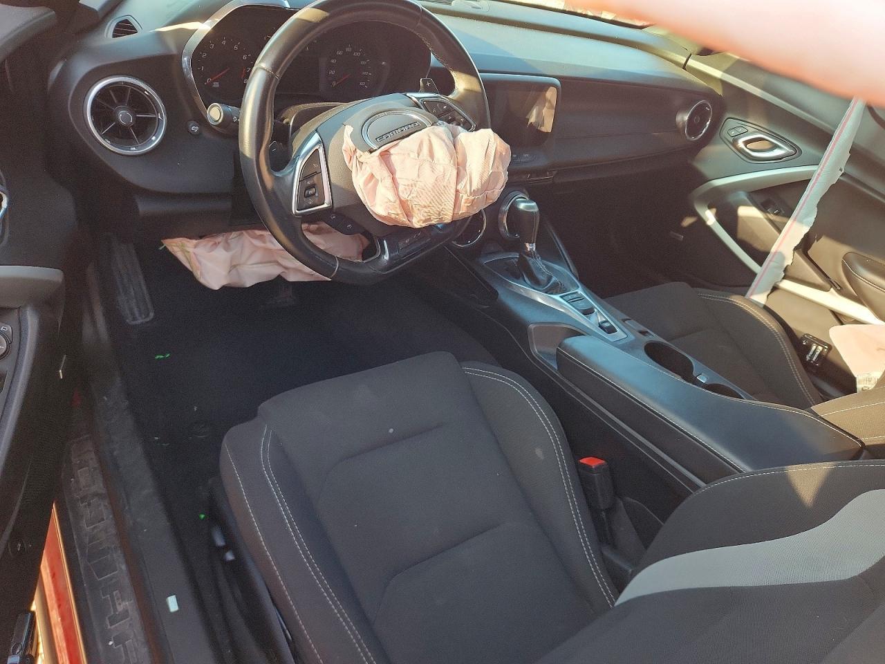 2017 CHEVROLET Camaro