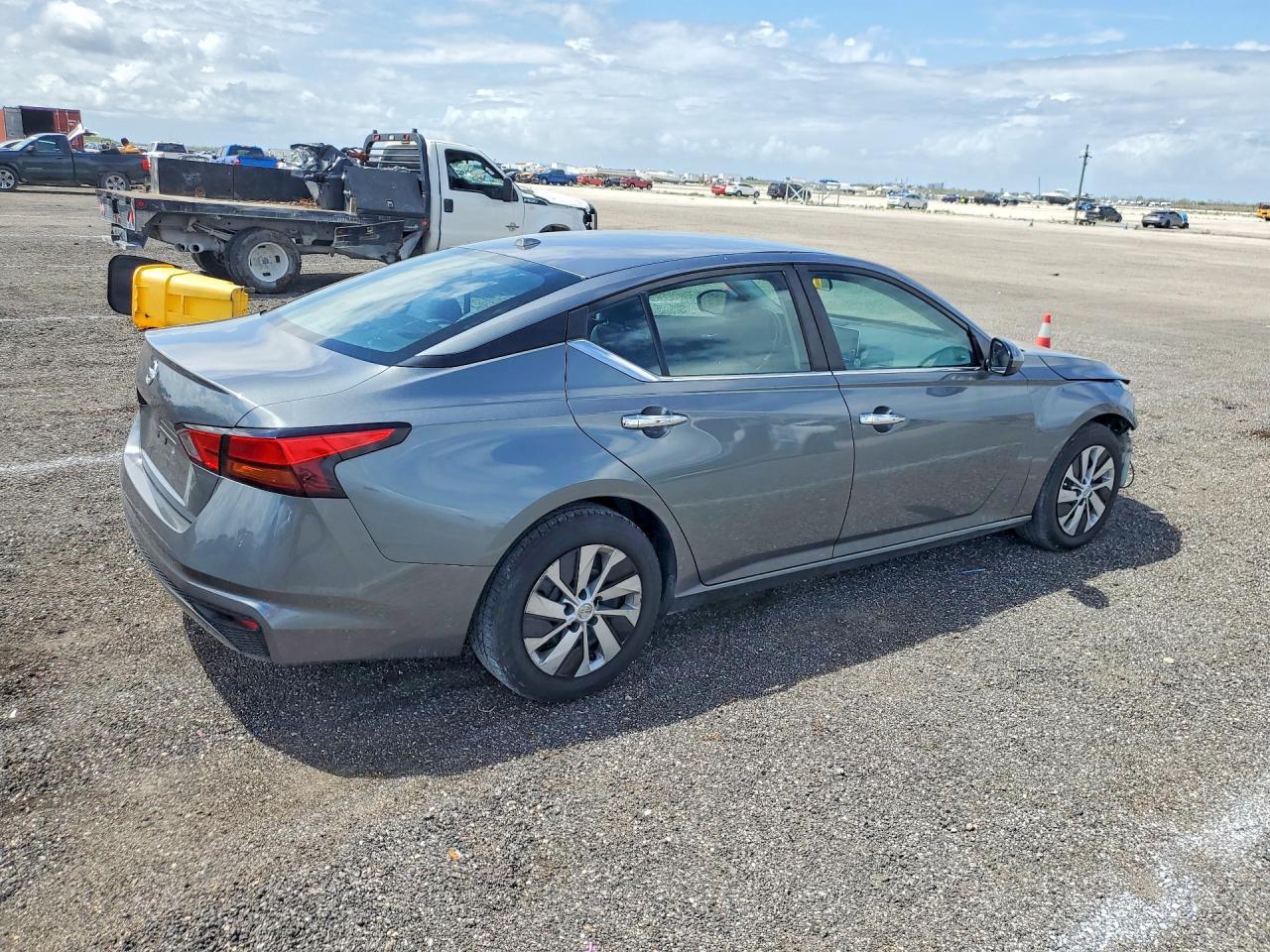 2020 NISSAN ALTIMA