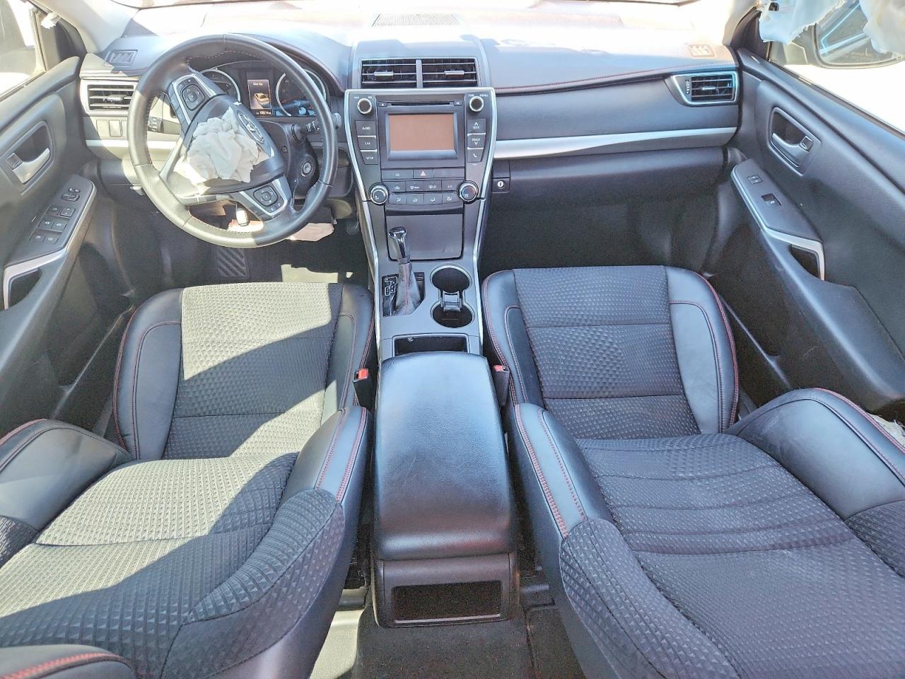 2015 TOYOTA CAMRY