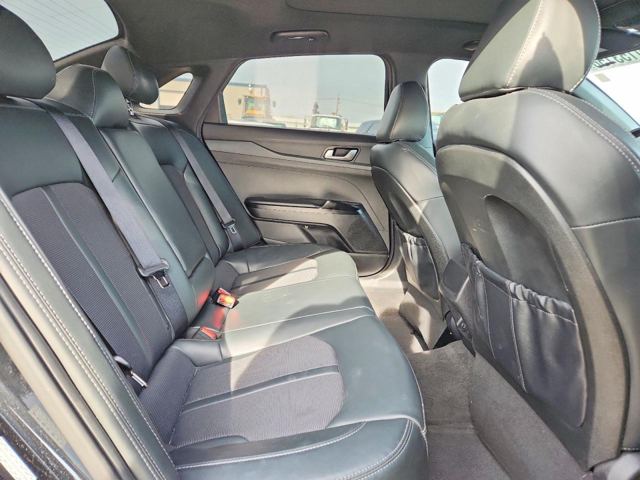2023 KIA K5