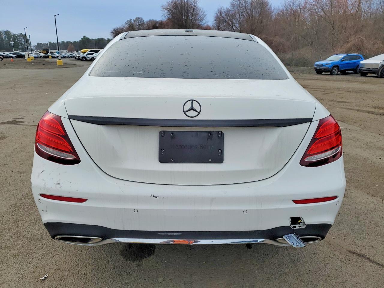 2017 MERCEDES-BENZ E-Class