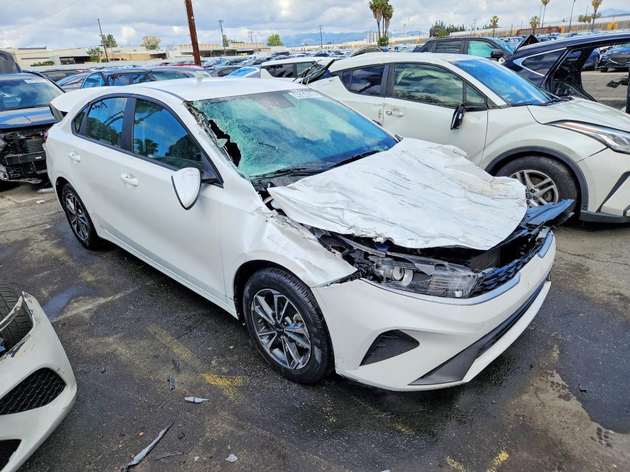 2024 KIA FORTE