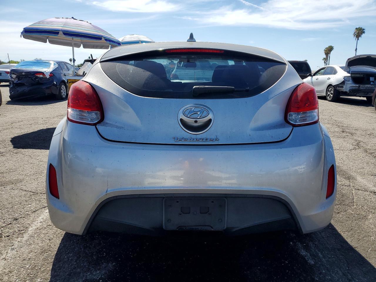 2016 HYUNDAI VELOSTER