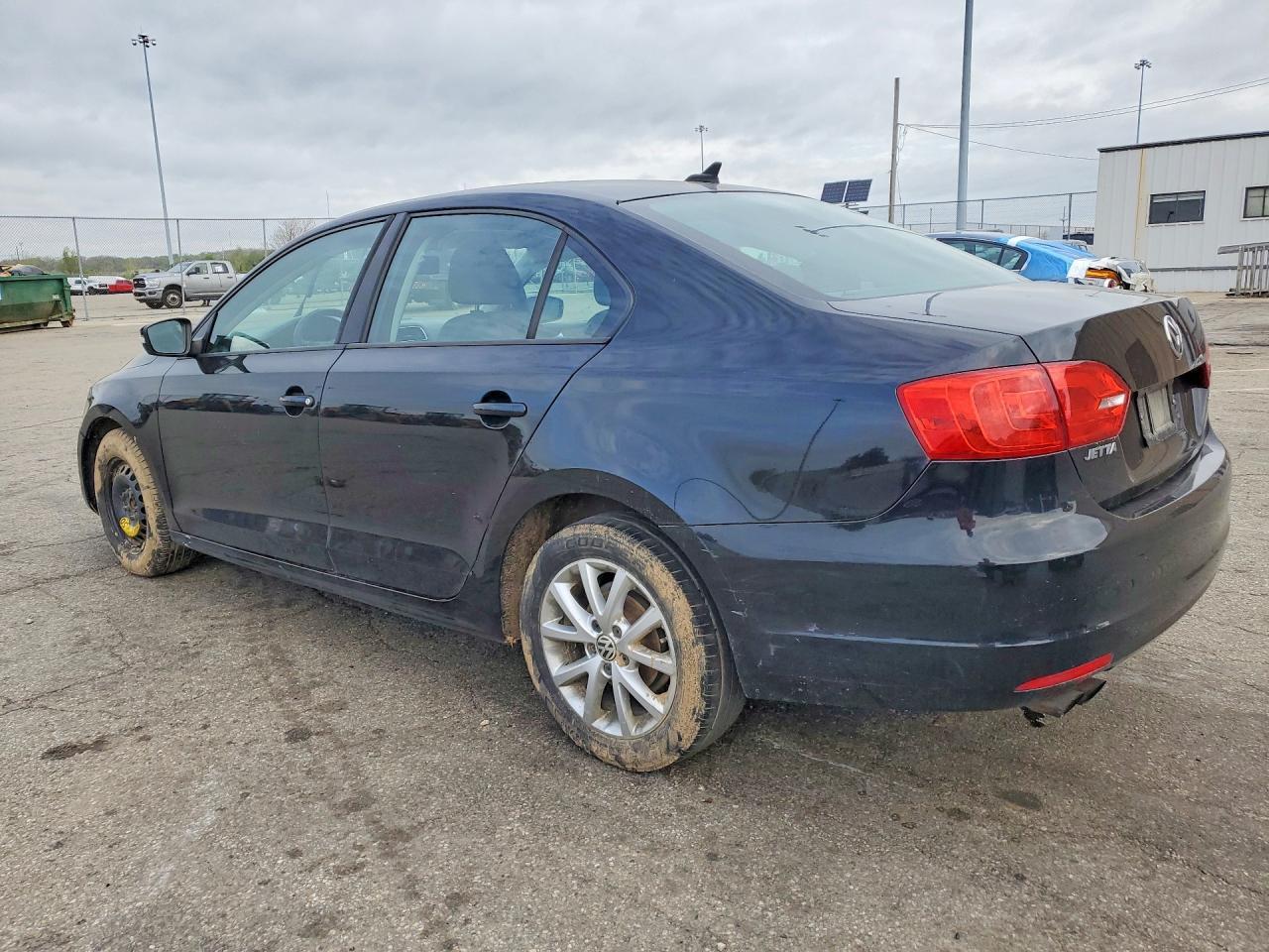 2011 VOLKSWAGEN JETTA